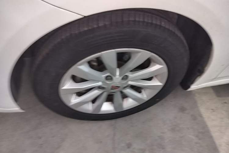 Used Roewe i6 New Energy 2017 45T Hybrid Connect & Smart Enjoyment Edition Left Front Wheel Hub