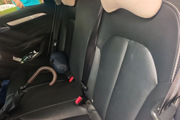 Used Roewe i6 New Energy 2017 45T Hybrid Connect & Smart Enjoyment Edition Left Rear Seat