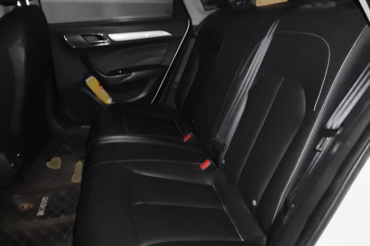 Used Roewe i6 New Energy 2017 45T Hybrid Connect & Smart Enjoyment Edition Left Rear Seat