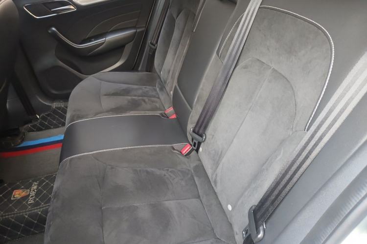 Used Roewe i6 New Energy 2017 45T Hybrid Connected Smart Edition Left Rear Seat