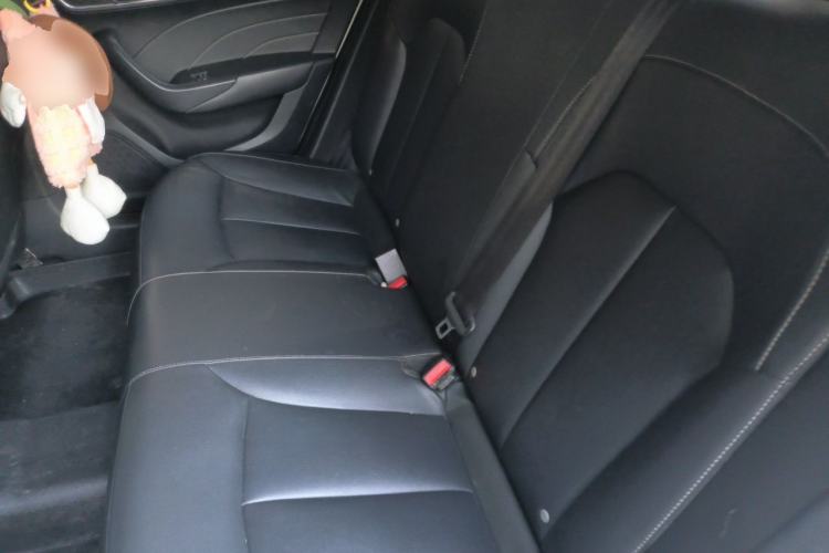 Used Roewe i6 New Energy 2017 45T Hybrid Connect & Smart Enjoyment Edition Left Rear Seat