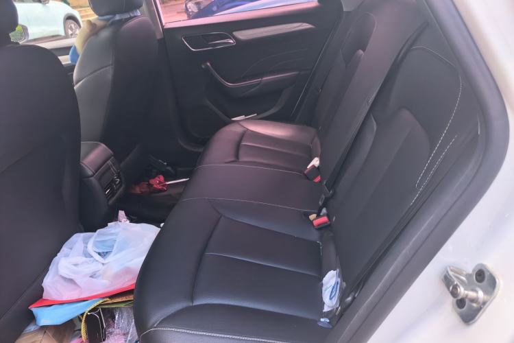 Used Roewe i6 New Energy 2017 45T Hybrid Connect & Smart Enjoyment Edition Left Rear Seat