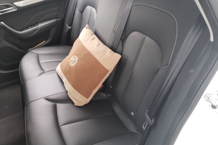 Used Roewe i6 New Energy 2017 45T Hybrid Connect & Smart Enjoyment Edition Left Rear Seat