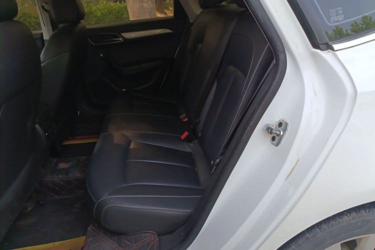 Used Roewe i6 New Energy 2017 45T Hybrid Connect & Smart Enjoyment Edition Left Rear Seat