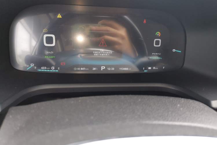 Used Roewe i6 New Energy 2017 45T Hybrid Connect & Smart Enjoyment Edition Odometer Close Up