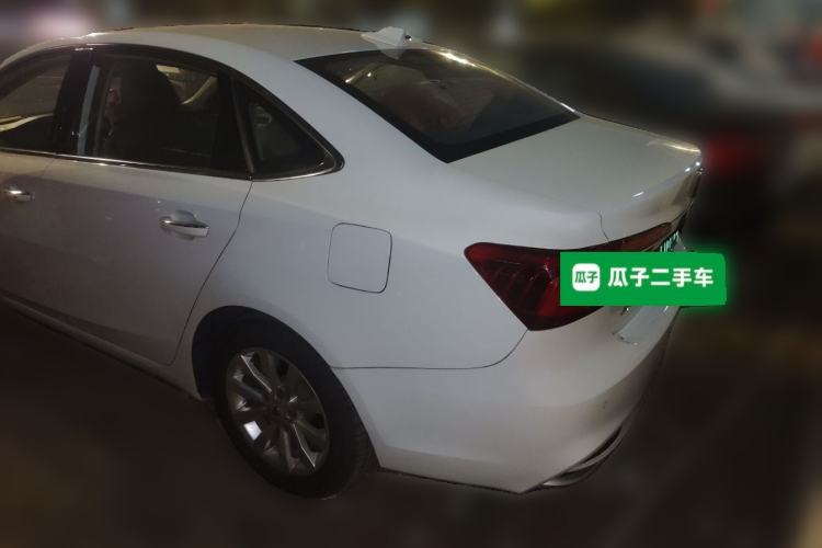 Used Roewe i6 New Energy 2017 45T Hybrid Connect & Smart Enjoyment Edition Rear Left 45 Deg