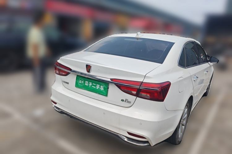 Used Roewe i6 New Energy 2017 45T Hybrid Connect & Smart Enjoyment Edition Rear Right 45 Deg
