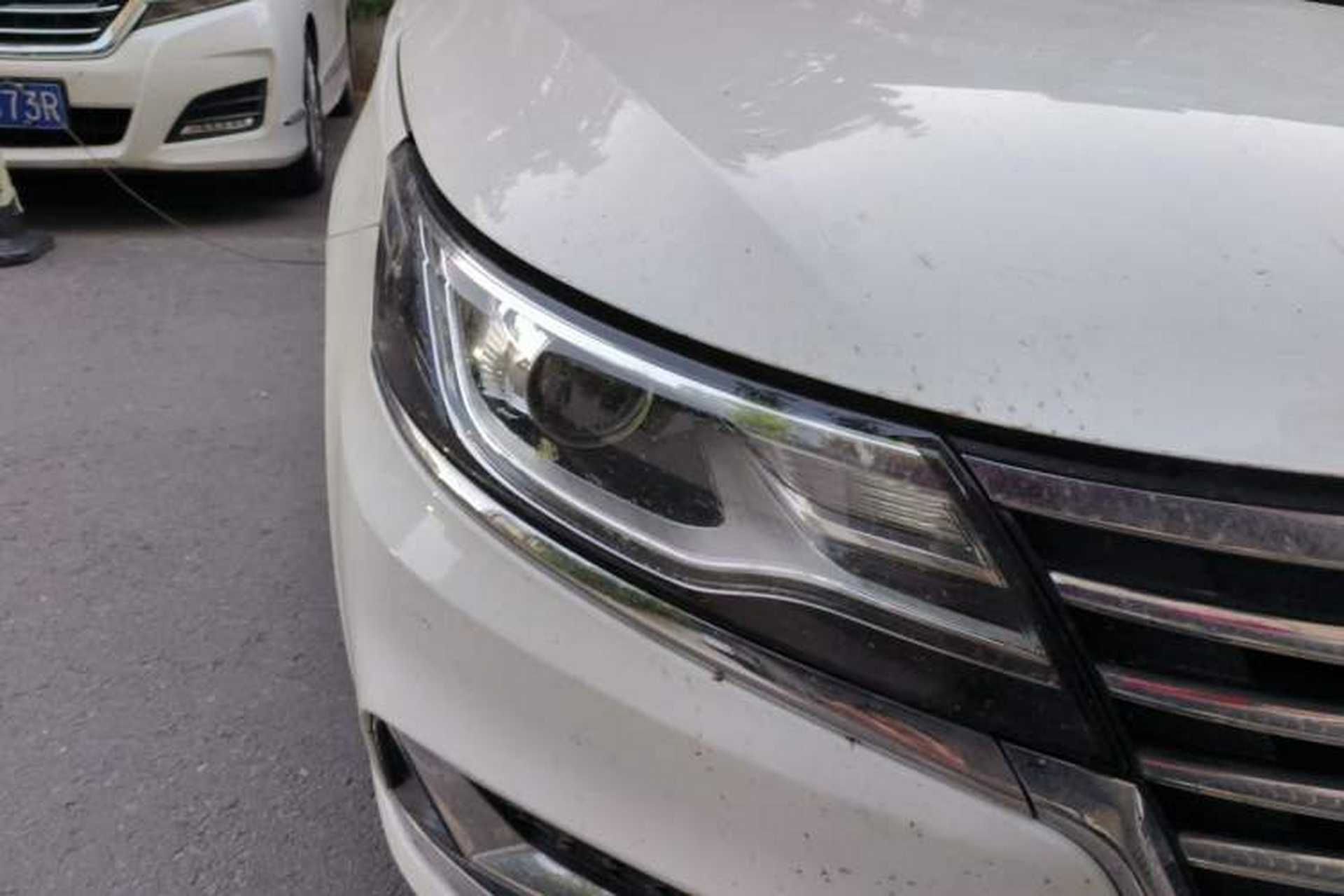 Used Roewe i6 New Energy 2017 45T Hybrid Connect & Smart Enjoyment Edition Right Front Headlight