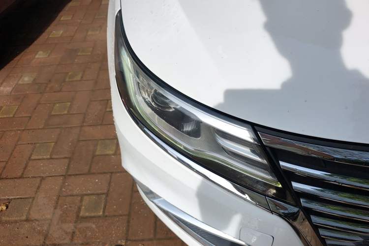 Used Roewe i6 New Energy 2017 45T Hybrid Connect & Smart Enjoyment Edition Right Front Headlight