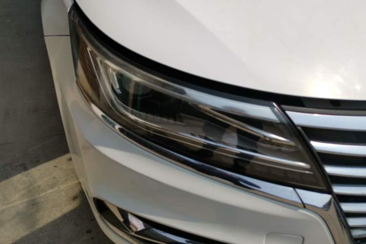 Used Roewe i6 New Energy 2017 45T Hybrid Connective Smart Luxury Edition Right Front Headlight
