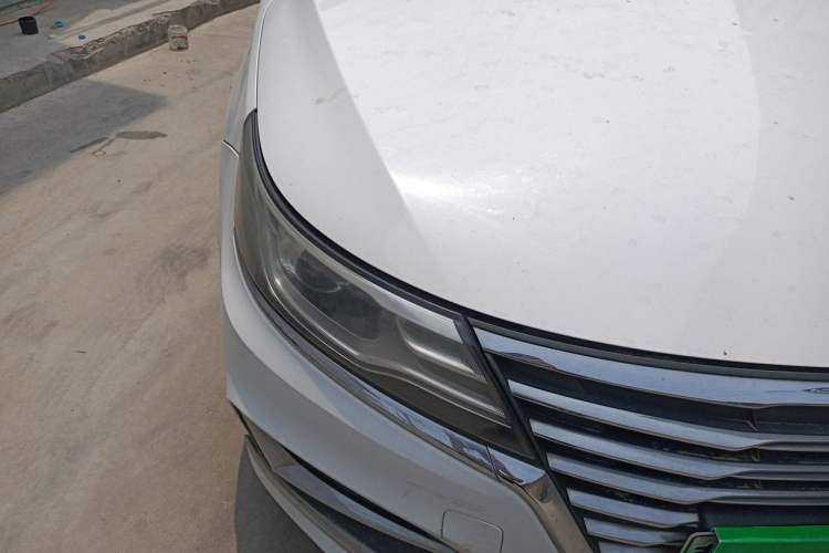 Used Roewe i6 New Energy 2017 45T Hybrid Connect & Smart Enjoyment Edition Right Front Headlight