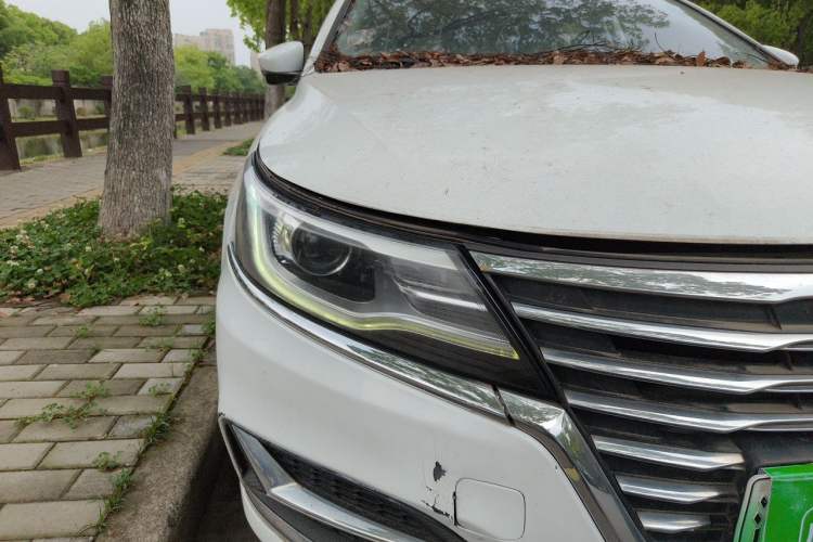 Used Roewe i6 New Energy 2017 45T Hybrid Connect & Smart Enjoyment Edition Right Front Headlight