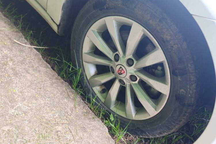 Used Roewe i6 New Energy 2017 45T Hybrid Connect & Smart Enjoyment Edition Right Front Wheel Hub