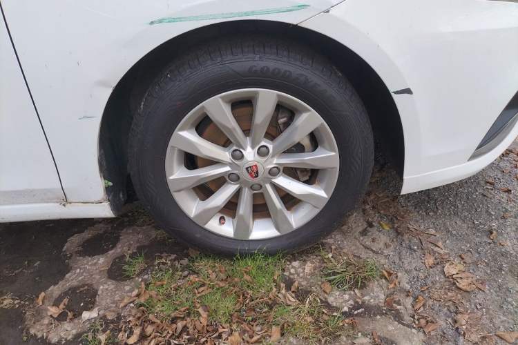 Used Roewe i6 New Energy 2017 45T Hybrid Connect & Smart Enjoyment Edition Right Front Wheel Hub