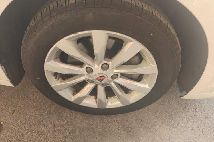 Used Roewe i6 New Energy 2017 45T Hybrid Connect & Smart Enjoyment Edition Right Front Wheel Hub