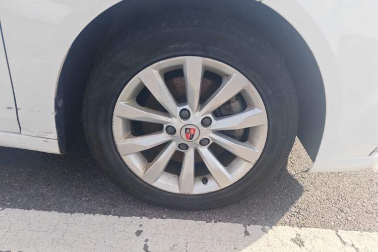 Used Roewe i6 New Energy 2017 45T Hybrid Connect & Smart Enjoyment Edition Right Front Wheel Hub