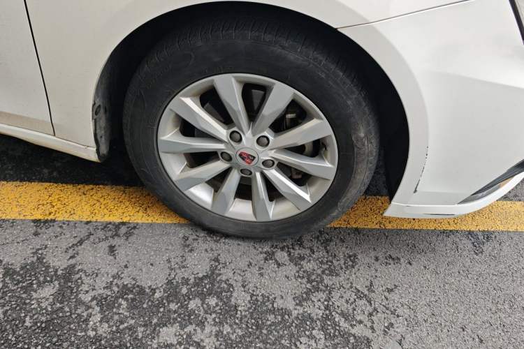 Used Roewe i6 New Energy 2017 45T Hybrid Connect & Smart Enjoyment Edition Right Front Wheel Hub