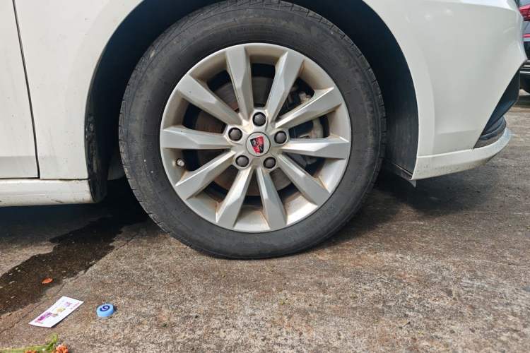 Used Roewe i6 New Energy 2017 45T Hybrid Connect & Smart Enjoyment Edition Right Front Wheel Hub