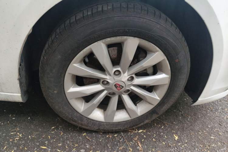 Used Roewe i6 New Energy 2017 45T Hybrid Connect & Smart Enjoyment Edition Right Front Wheel Hub