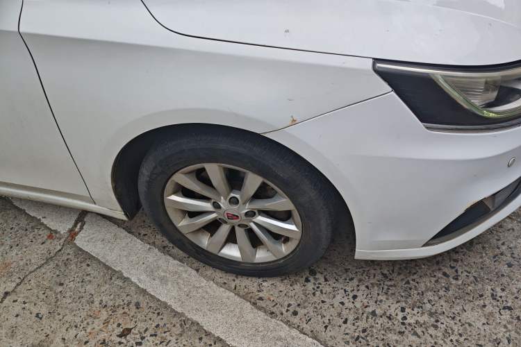Used Roewe i6 New Energy 2017 45T Hybrid Connect & Smart Enjoyment Edition Right Front Wheel Hub