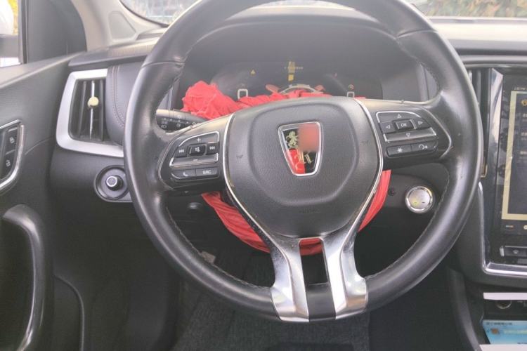 Used Roewe i6 New Energy 2017 45T Hybrid Connect & Smart Enjoyment Edition Steering Wheel