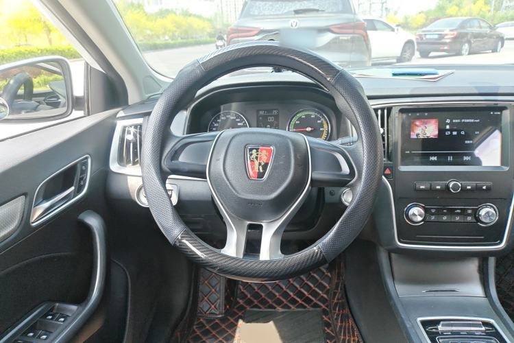 Used Roewe i6 New Energy 2017 45T Hybrid Connect & Smart Enjoyment Edition Steering Wheel