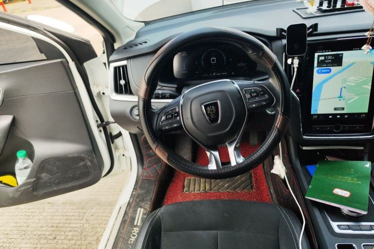 Used Roewe i6 New Energy 2017 45T Hybrid Connective Smart Luxury Edition Steering Wheel
