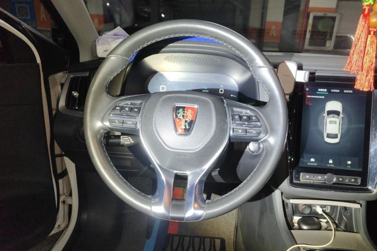 Used Roewe i6 New Energy 2017 45T Hybrid Connect & Smart Enjoyment Edition Steering Wheel