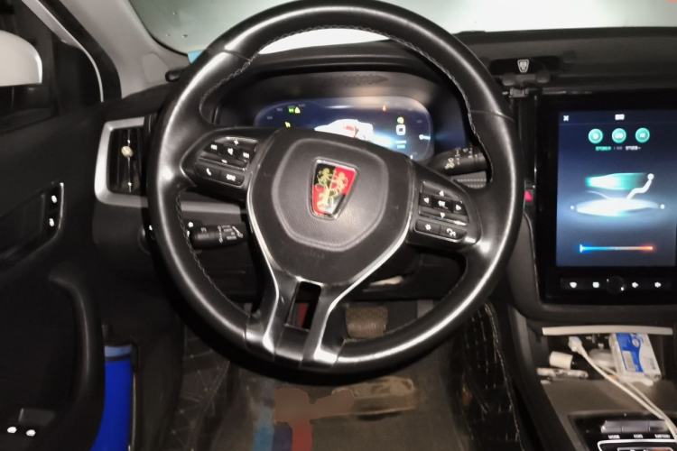 Used Roewe i6 New Energy 2017 45T Hybrid Connect & Smart Enjoyment Edition Steering Wheel