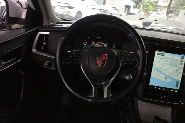 Used Roewe i6 New Energy 2017 45T Hybrid Connect & Smart Enjoyment Edition Steering Wheel