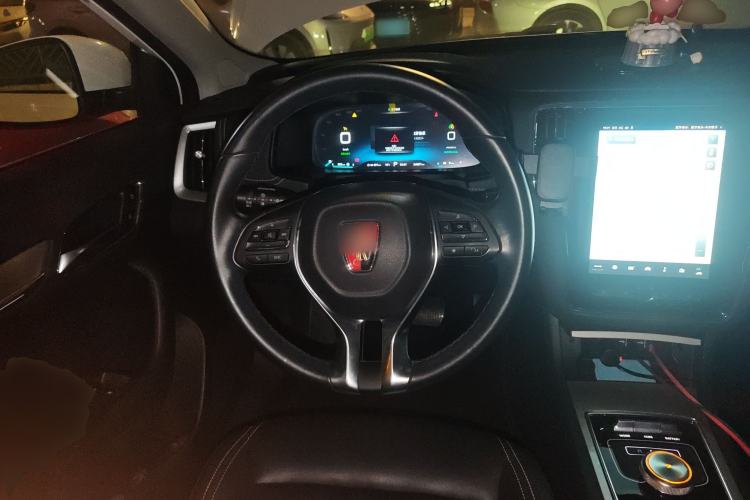 Used Roewe i6 New Energy 2017 45T Hybrid Connect & Smart Enjoyment Edition Steering Wheel