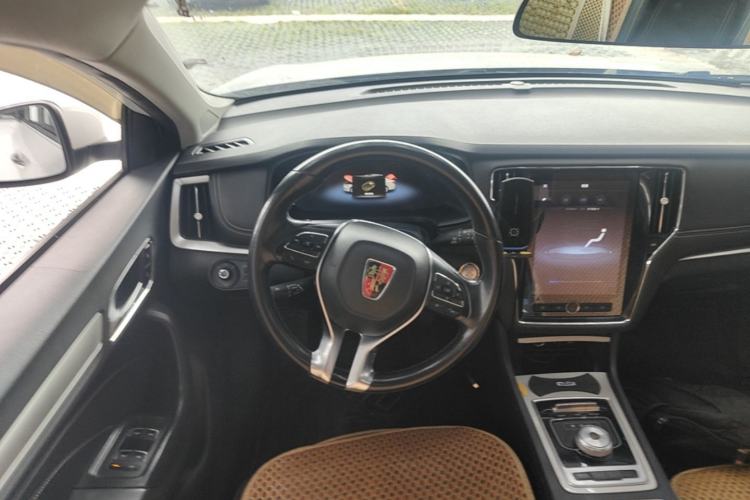 Used Roewe i6 New Energy 2017 45T Hybrid Connect & Smart Enjoyment Edition Steering Wheel