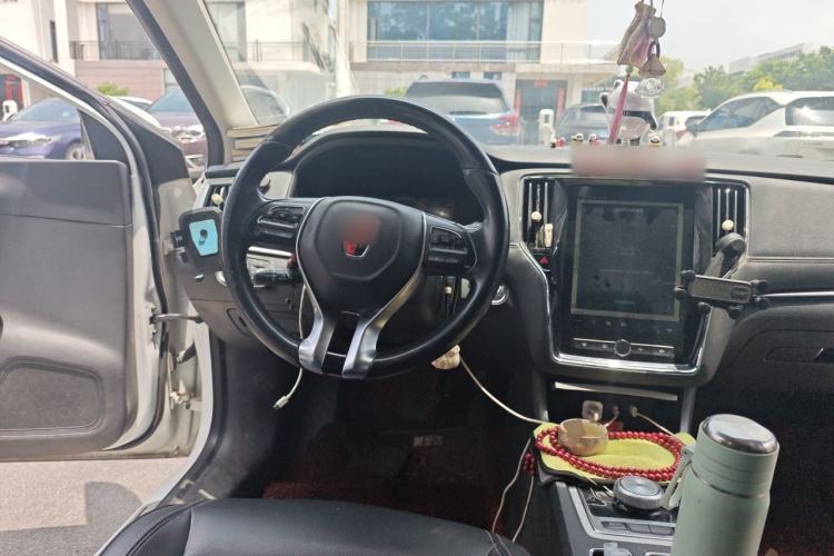 Used Roewe i6 New Energy 2017 45T Hybrid Connect & Smart Enjoyment Edition Steering Wheel