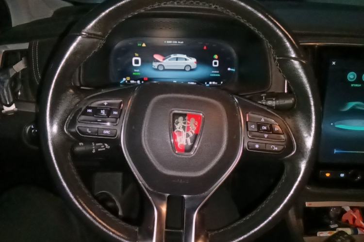 Used Roewe i6 New Energy 2017 45T Hybrid Connect & Smart Enjoyment Edition Steering Wheel