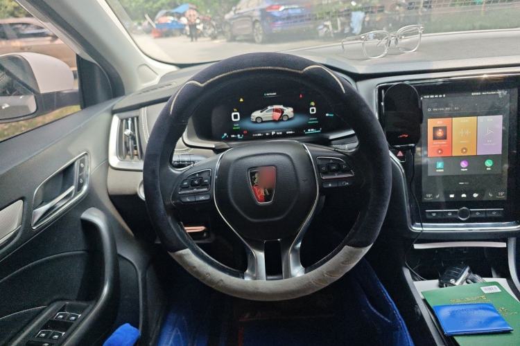 Used Roewe i6 New Energy 2017 45T Hybrid Connective Smart Luxury Edition Steering Wheel