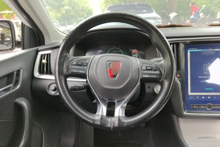 Used Roewe i6 New Energy 2017 45T Hybrid Connect & Smart Enjoyment Edition Steering Wheel