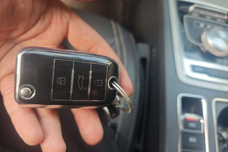 Used Roewe i6 New Energy 2017 45T Hybrid Connect & Smart Enjoyment Edition Vehicle Key