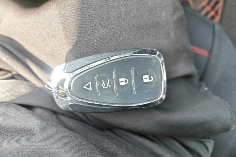 Used Roewe i6 New Energy 2017 45T Hybrid Connect & Smart Enjoyment Edition Vehicle Key