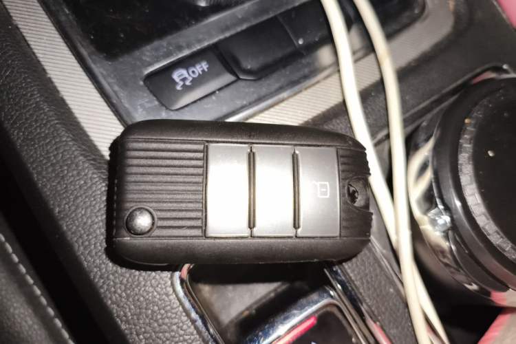 Used Roewe i6 New Energy 2017 45T Hybrid Connect & Smart Enjoyment Edition Vehicle Key
