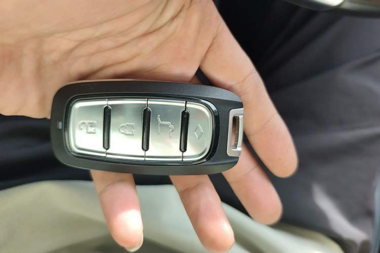 Used Roewe i6 New Energy 2017 45T Hybrid Connect & Smart Enjoyment Edition Vehicle Key