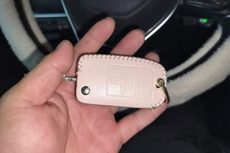 Used Roewe i6 New Energy 2017 45T Hybrid Connect & Smart Enjoyment Edition Vehicle Key