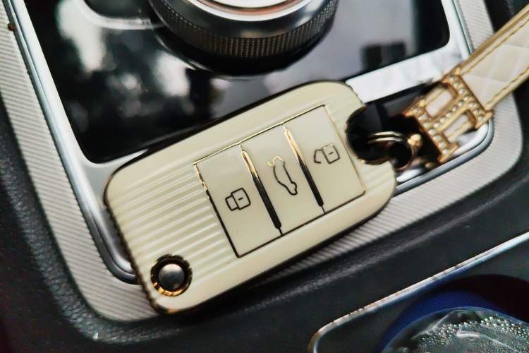 Used Roewe i6 New Energy 2017 45T Hybrid Connect & Smart Enjoyment Edition Vehicle Key