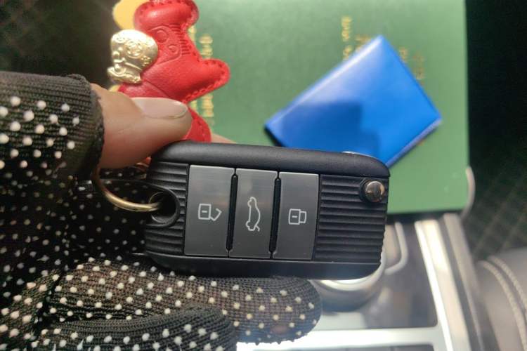 Used Roewe i6 New Energy 2017 45T Hybrid Connect & Smart Enjoyment Edition Vehicle Key