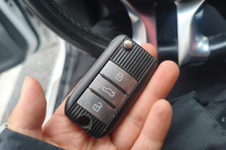 Used Roewe i6 New Energy 2017 45T Hybrid Connect & Smart Enjoyment Edition Vehicle Key