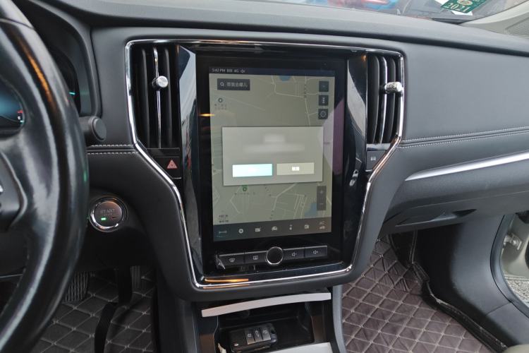 Used Roewe i6 New Energy 2017 45T Hybrid Connect & Smart Enjoyment Edition Audio And AC Panel