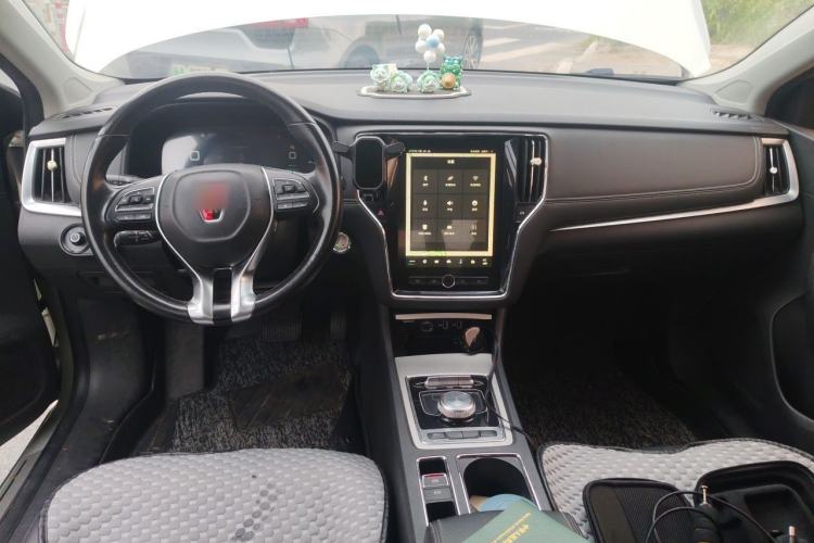 Used Roewe i6 New Energy 2017 45T Hybrid Connect & Smart Enjoyment Edition Center Console