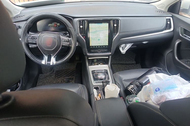 Used Roewe i6 New Energy 2017 45T Hybrid Connect & Smart Enjoyment Edition Center Console