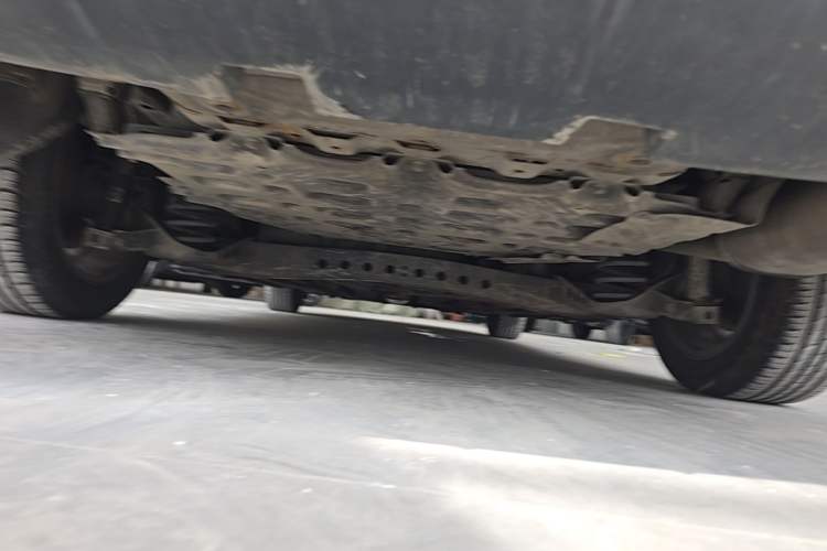 Used Roewe i6 New Energy 2017 45T Hybrid Connect & Smart Enjoyment Edition Chassis Rear