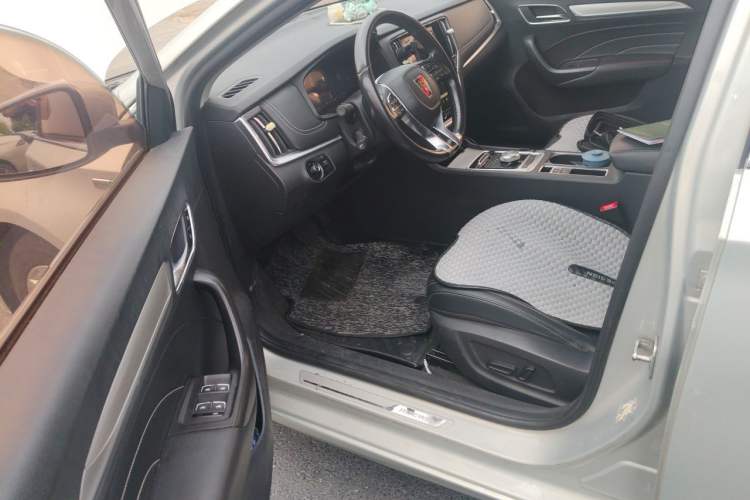 Used Roewe i6 New Energy 2017 45T Hybrid Connect & Smart Enjoyment Edition Driver Seat