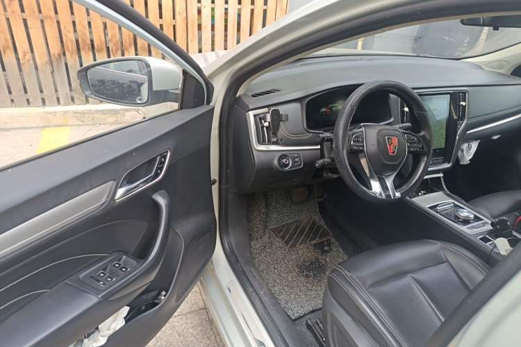 Used Roewe i6 New Energy 2017 45T Hybrid Connect & Smart Enjoyment Edition Driver Seat